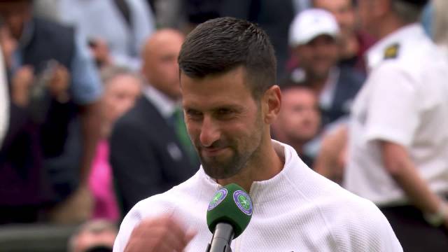 男单半决赛，2号种子德约科维奇直落三盘，以6-4 7-6(2) 6-4战胜意大利小将穆塞蒂，晋级决赛