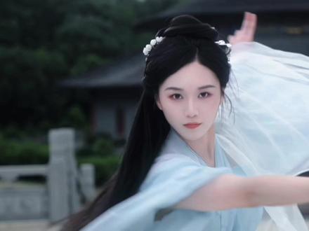 “放弃 或是倒在我的剑下” #古风 #国风 #汉服 #武侠风 #仙侠