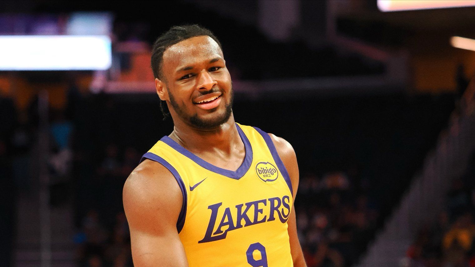 三场夏联三分12中0！布朗尼是靠关系打NBA的吗？