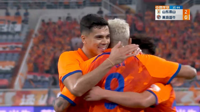【进球视频】莫伊塞斯助攻克雷桑挑射破门，山东泰山3-0青岛海牛。