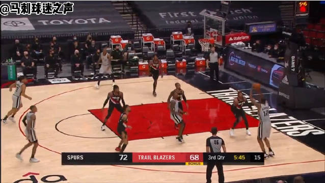 目前全队最高！阿德再进中投，16投10中，拿下20分了原声: