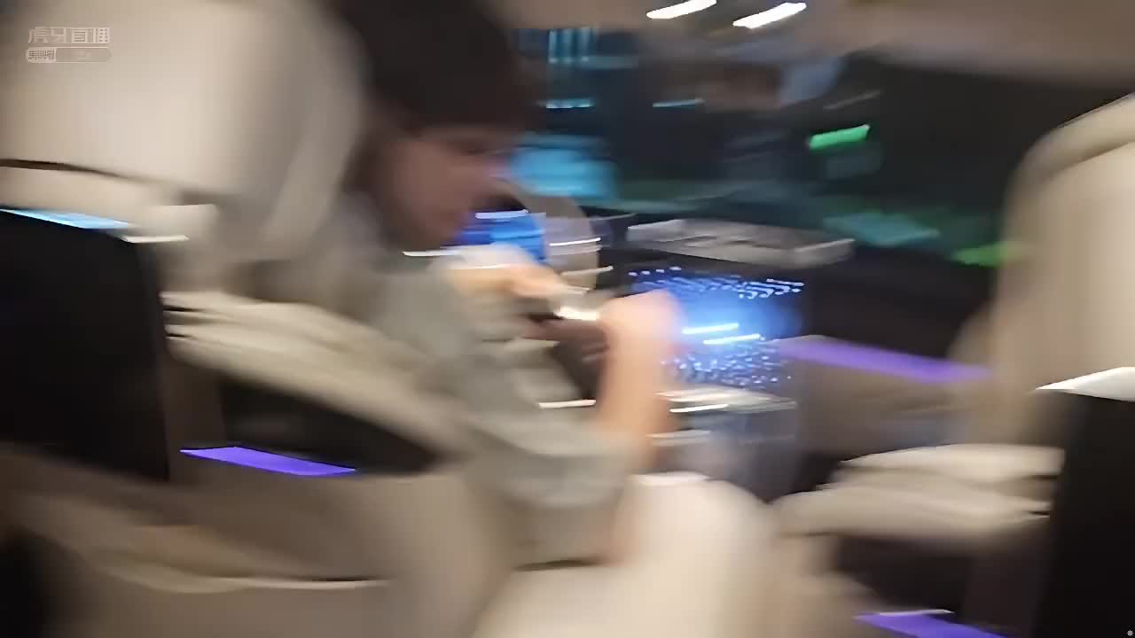 后池差点走光，还好我提醒的早！