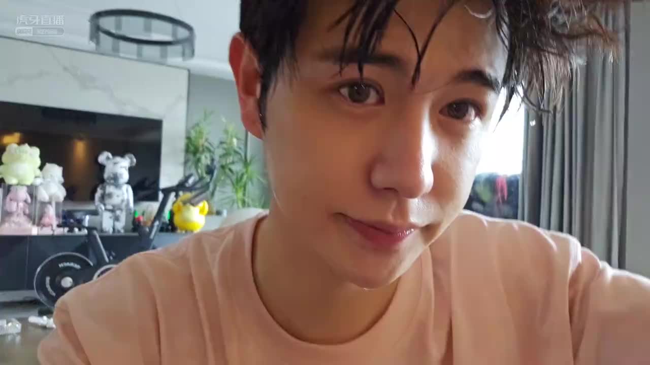 【童锦程】我流量够用，“分析师”别想那么多了