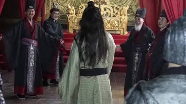 穿越成昏君：我知道后续第4集