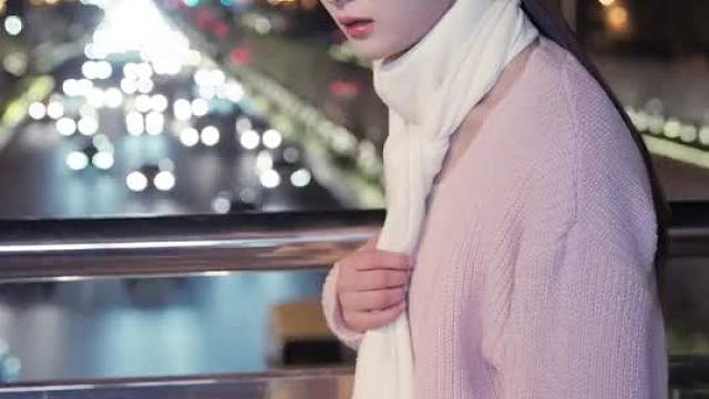 穿进末世后，我与仇人同居了第3集