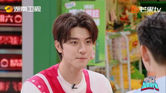 飞牛这智慧的小眼神