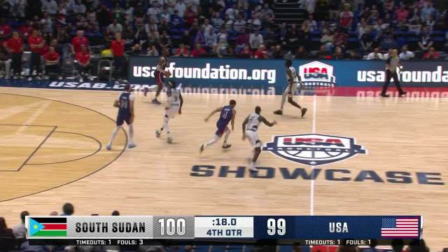 北京时间7月21日，美国男篮热身赛对阵南苏丹男篮，美国队半场落后14分，詹姆斯最后时刻上篮逆转准绝杀