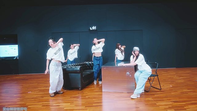 『4K镜面扒舞/合集』NewJeans-“Right Now”镜面放大练习室合集 放大+加亮+替换音