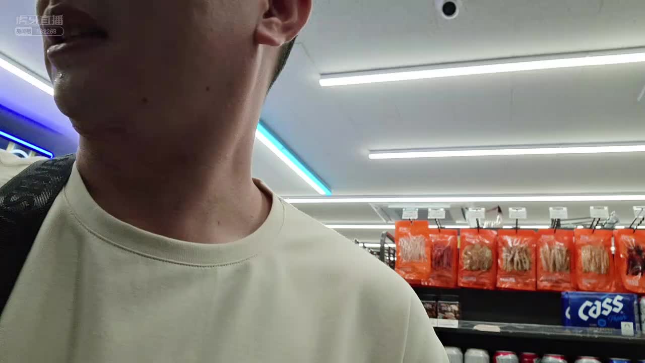 【俄罗斯教主】在韩国吃一顿饭买2瓶啤酒就花了1k！