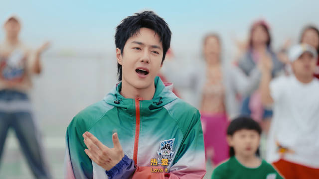 【】据央视新闻客户端消息，22日18时许，巴黎奥运会中国体育代表团从北京飞抵巴黎。目前代表团团部人员