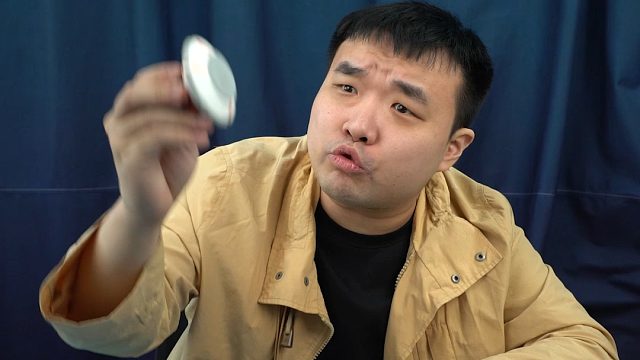 《资本主义的全力一击》