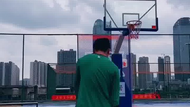 喜欢篮球的你们，想听你们的篮球故事