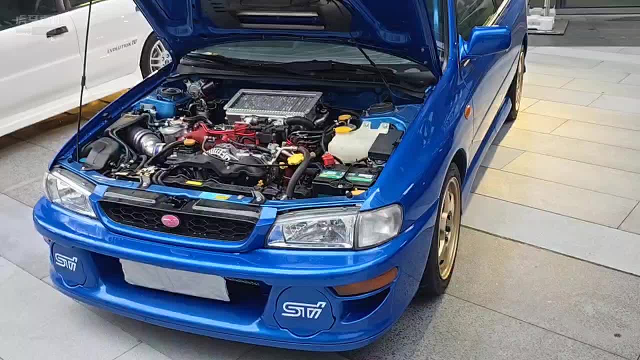 【集梦格子九】这就是我们18岁最喜欢的街道之王！