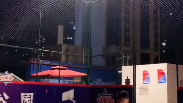 你们猜猜这个篮筐有多高？？？猜对有奖！ 双击评论❤️