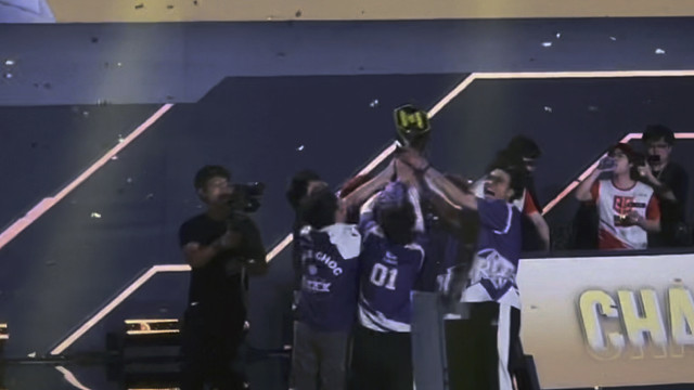 【使命召唤手游】恭喜XROCK！