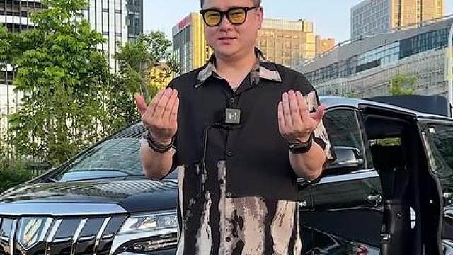 看一眼就怀孕的中国风短裤套装，可惜都是胖子的，一整套一百左右 #微胖穿搭   #显瘦穿搭   #夏季