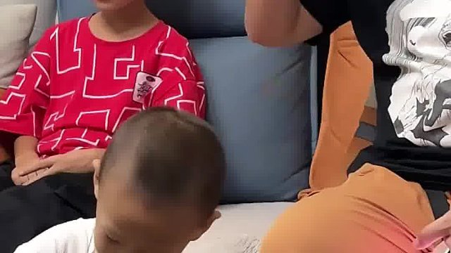 脑瓜子更疼了……