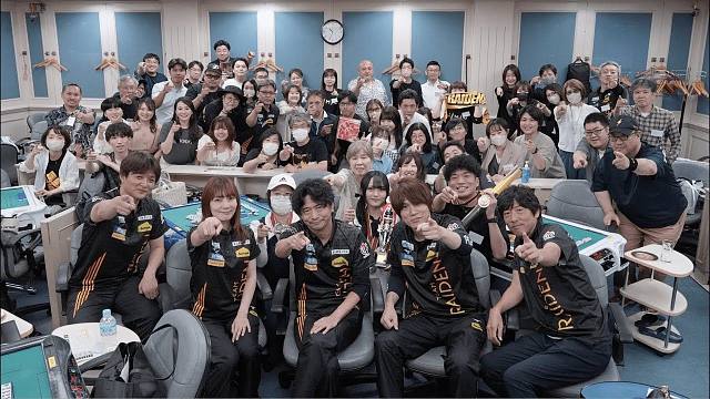 TEAM 雷电粉丝见面会