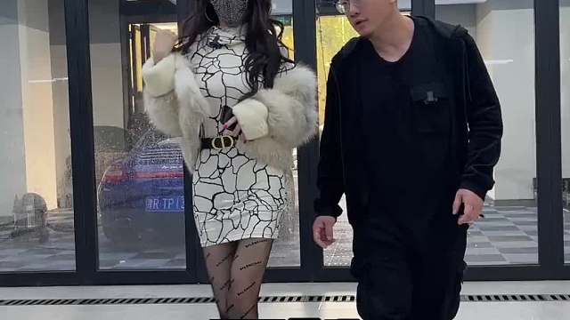 小宇女粉丝，刚好是我助理，她想去小宇那儿很正常是吧？