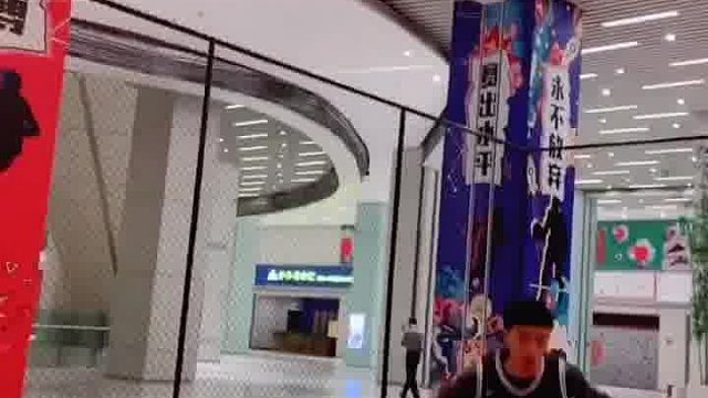 变向胯下很实用的动作