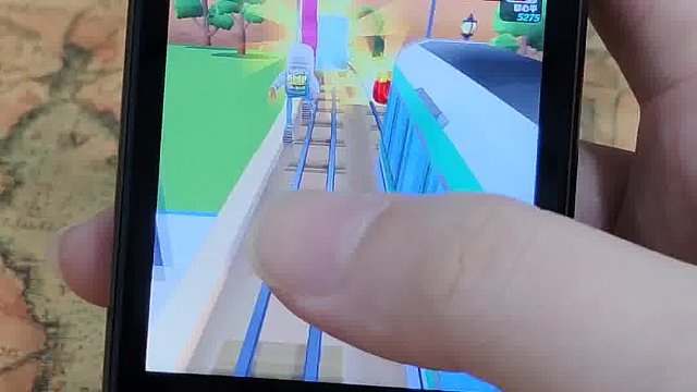 他在跑，他在追