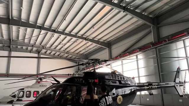 捅了直升机的老窝，空中会客厅是什么样的？