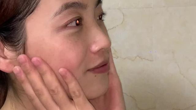 生活里的开心20%来自食物，80%来自陪你一起吃美食的人~