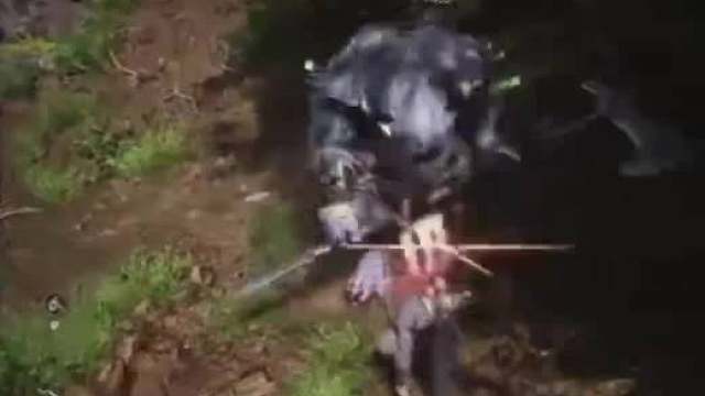 黑神话给了所有人一次苦修的机会，哪怕有身体上的限制，也可以通关自己的天命！近日，一位盲人玩家在玩黑神