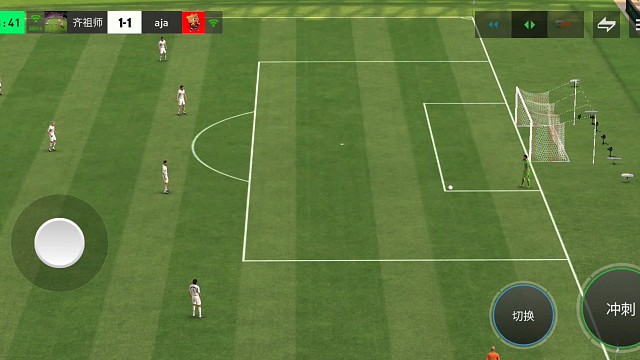 整体压迫对手传球路线 娴熟战术=形成的快速攻防转换