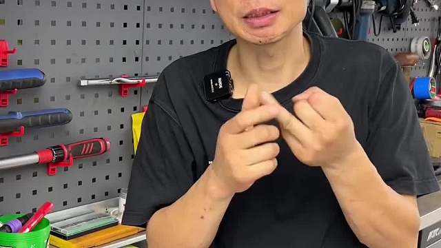 客户自带配件，到底修还是不修好？