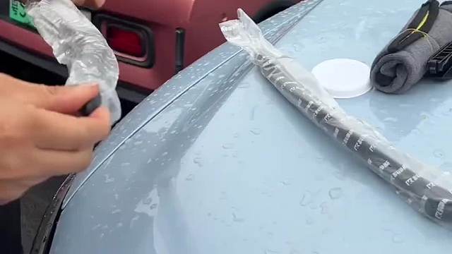 要注意了！下雨天视线不好容易造成事故