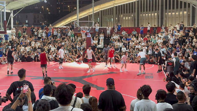 塔图姆太会玩节目效果了，哈哈哈哈哈哈！！！