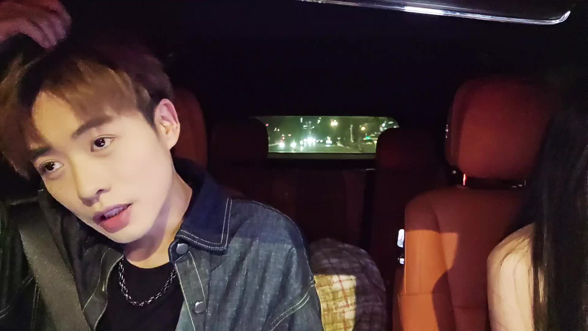 别不信！我真当过半年练习生！