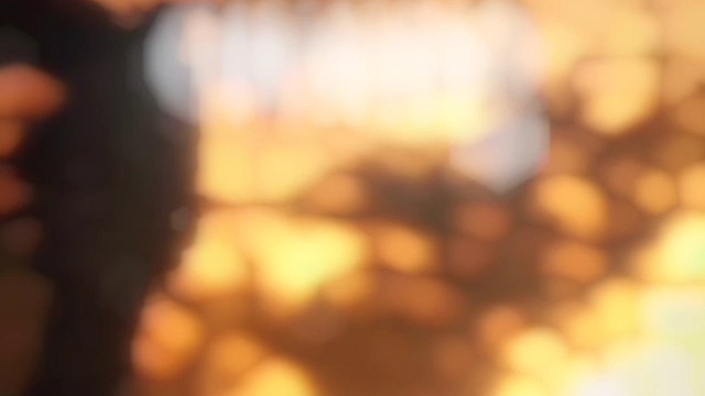 到点了，该emo了