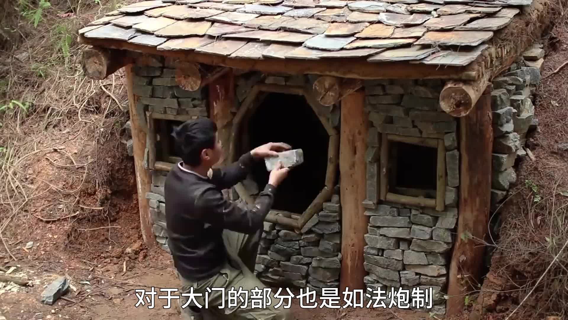 男人徒手搭建石头屋，并且用刺藤钓鱼