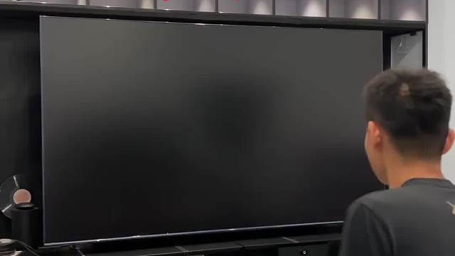 用酷开100换刘德华同款摩托车！