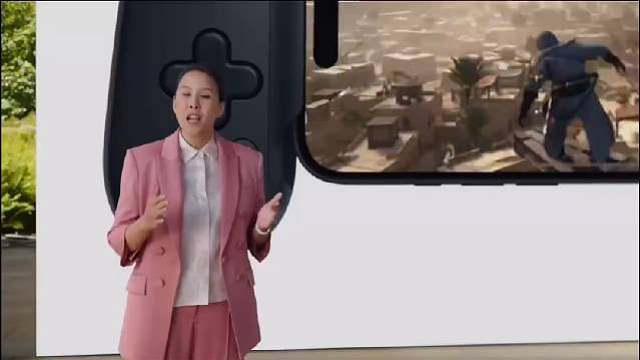 在今天凌晨的苹果发布会上，苹果官方展示了一段《王者荣耀：世界》的实机演示视频，同时表示游戏预计将于2