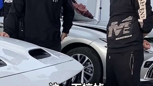 学长的新车贴膜