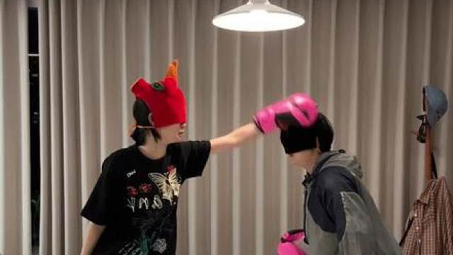 我不懂我真的不懂。#搞笑 #室友 #发疯日常