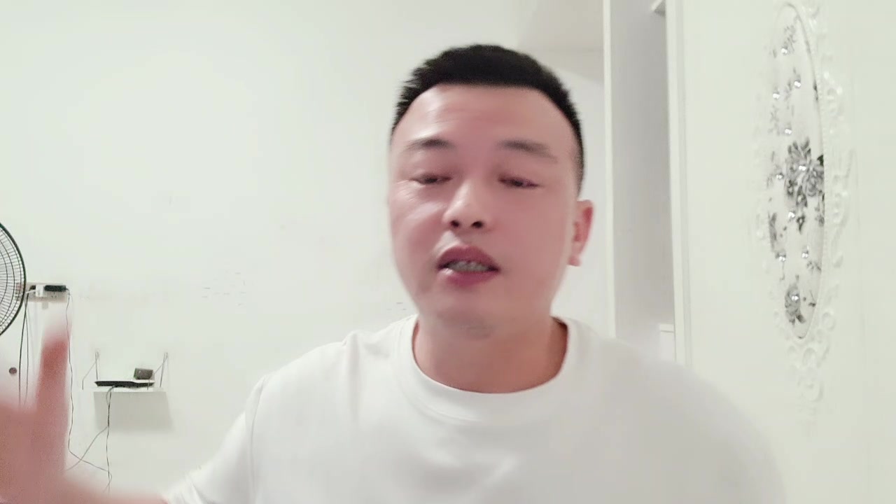 【俄罗斯教主】感觉在俄罗斯频繁痛风是因为气候！