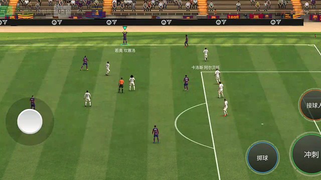 慢节奏 忽然加快节奏教科书=边路彩虹推进过人 快速传中