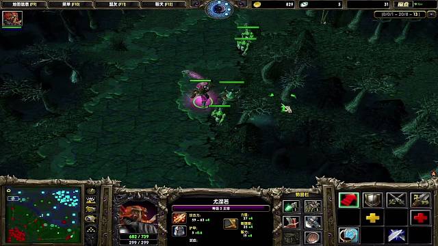 天灾军团的希望 狂暴剑圣与近卫四核的基地互拆。