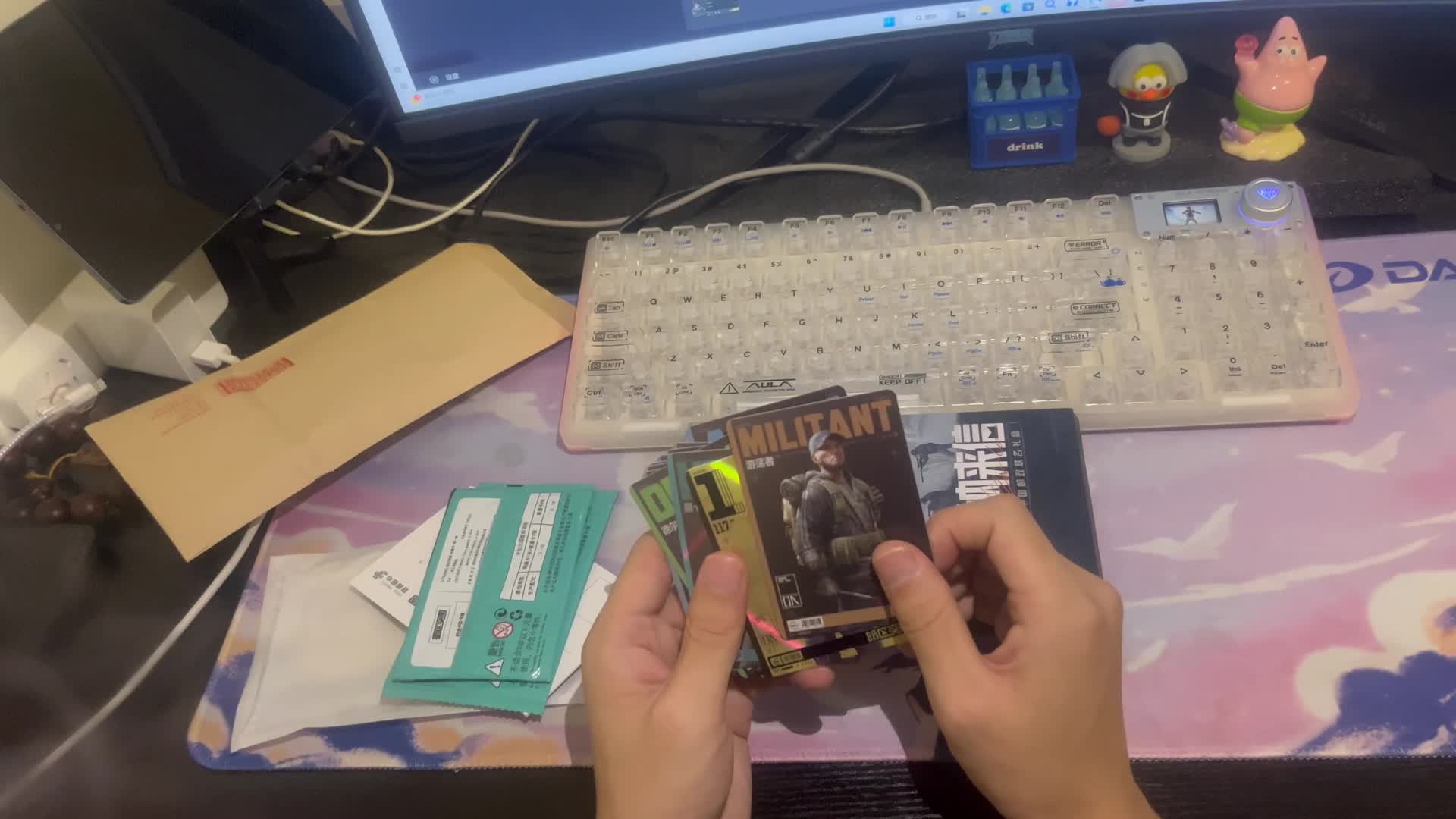 暗区与邮政联名的周边看看怎么样？