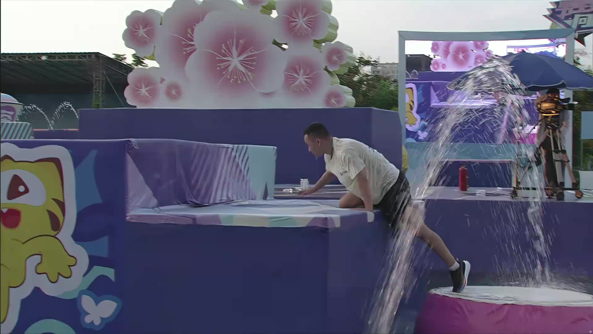 轩哥哥复活赛闯关视频