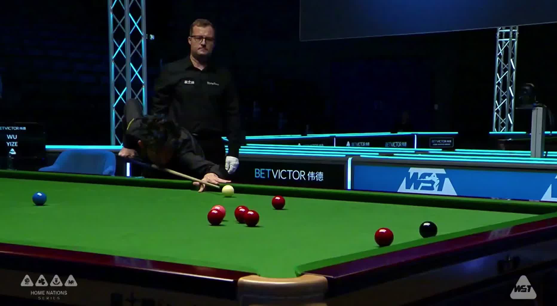 阿卡丽神秘商LoL投注-注册即送88元-2025年最佳英雄联盟投注网站店开启：每次8个皮肤折扣最多刷新10次