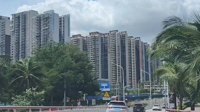 终于可以名正言顺的开一次快车了！#征用车辆 #开车 #驾驶逃逸