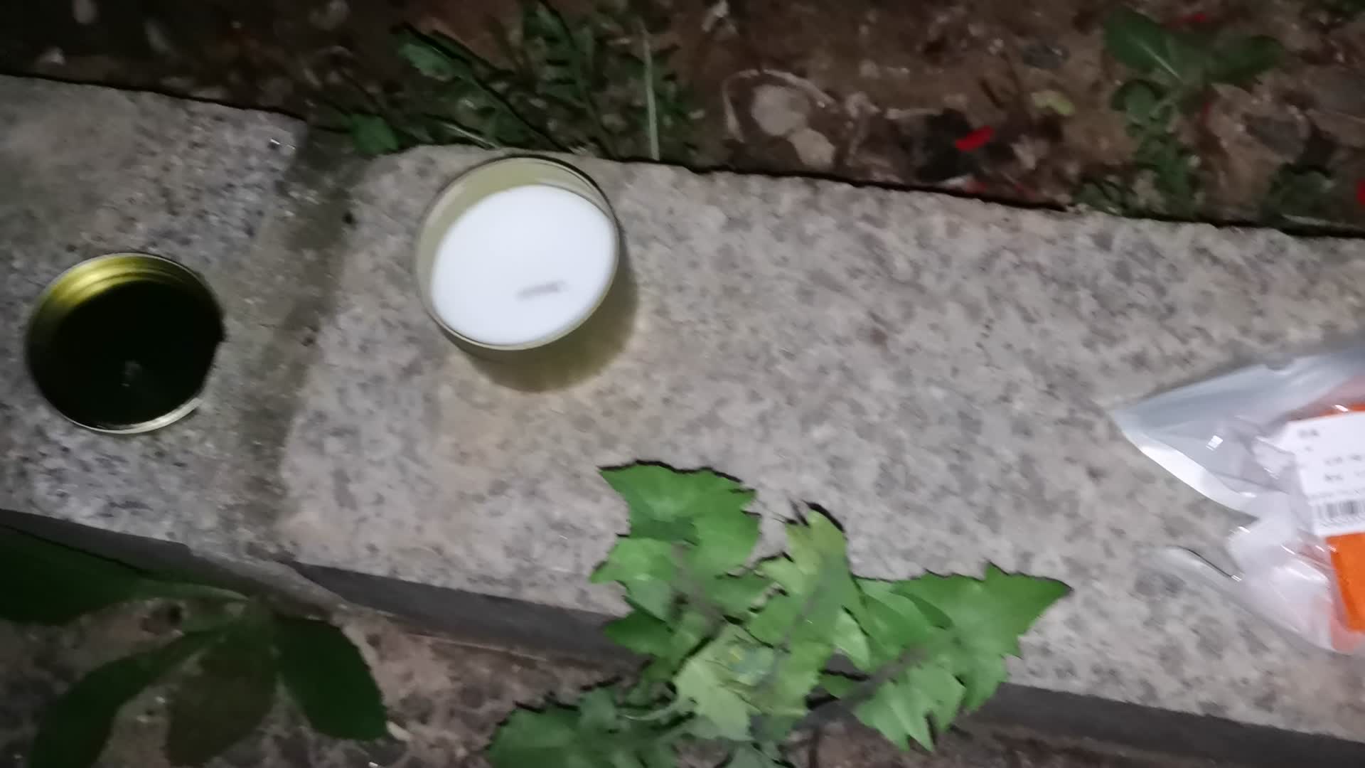 防风火柴与应急蜡烛开箱测评