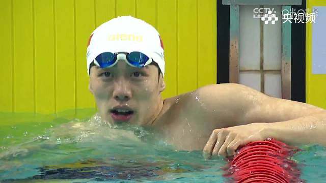 全国游泳锦标赛男子50米蝶泳半决赛，孙佳俊游出21秒97，再次刷新了自己在上午创造的22秒39的全国