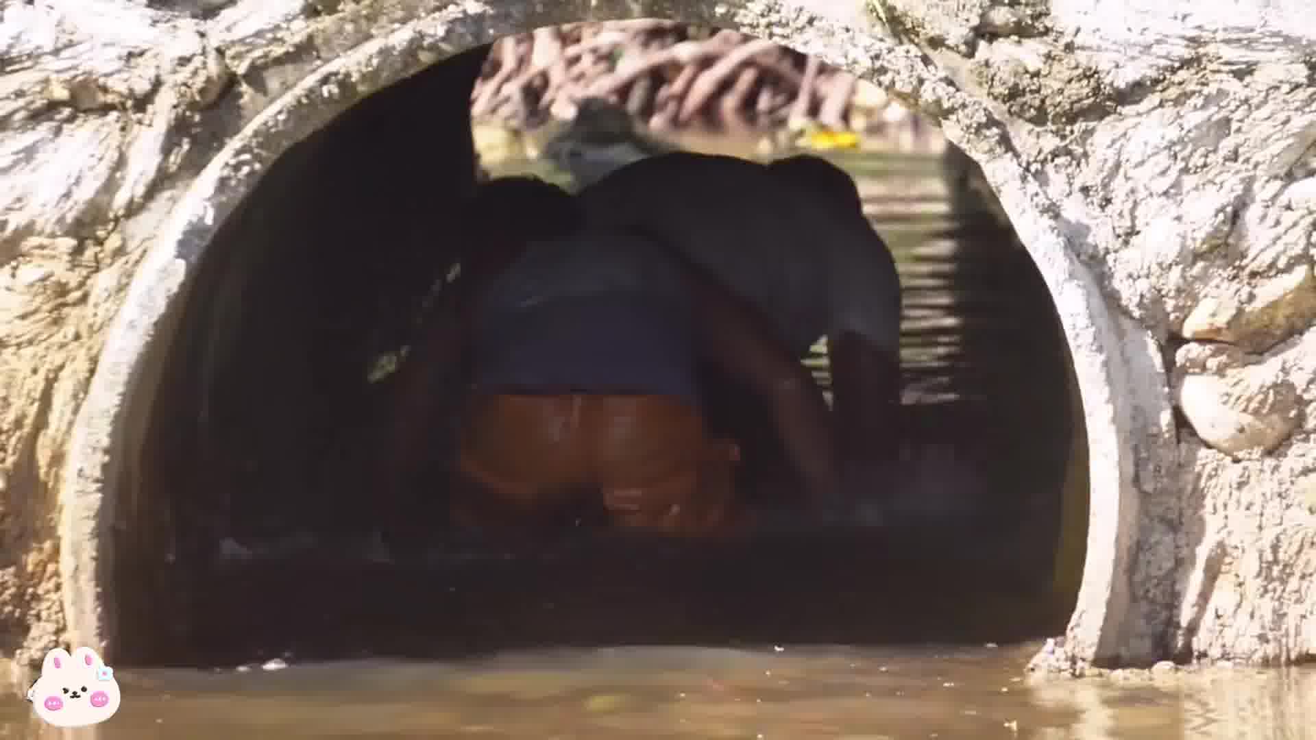 国外街头爆笑整蛊 (23)