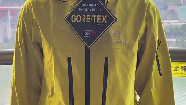 上身分享 始祖鸟阿尔法SV6代冲锋衣 上身分享指南